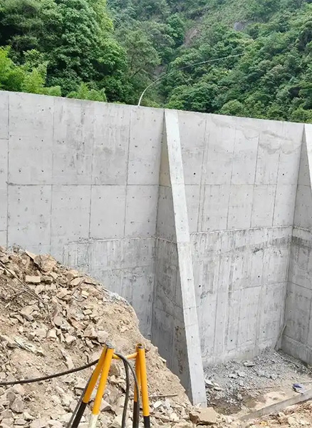 泰安宁阳县重力式挡土墙